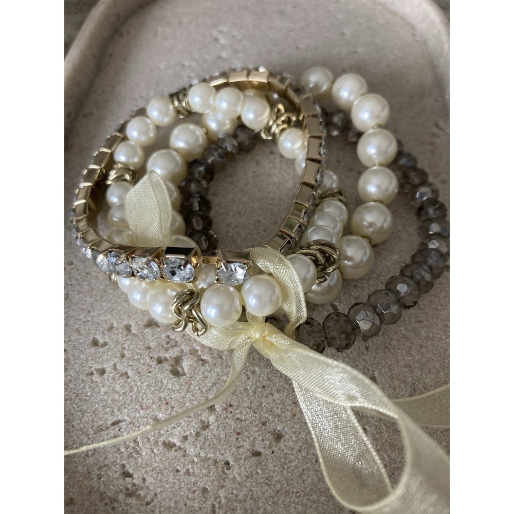 Stackable Stretch Bracelet Set Faux Pearl Rhinestone Gray Faceted Bead Gold Tone